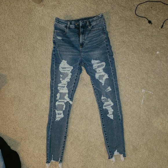 AE High Rise Super Skinny Jeans - Picture 2 of 4